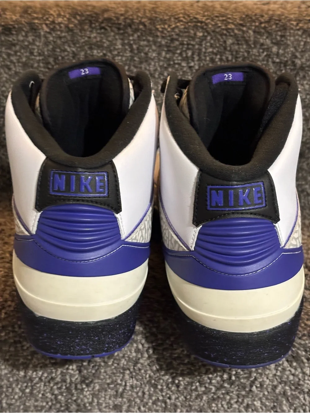 Nike Air Jordan Retro 2 Concord
